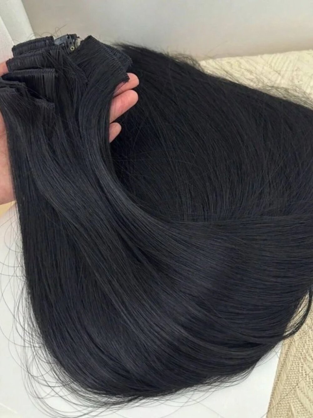 Human hair Blend - Long Black hair Extensions Clips